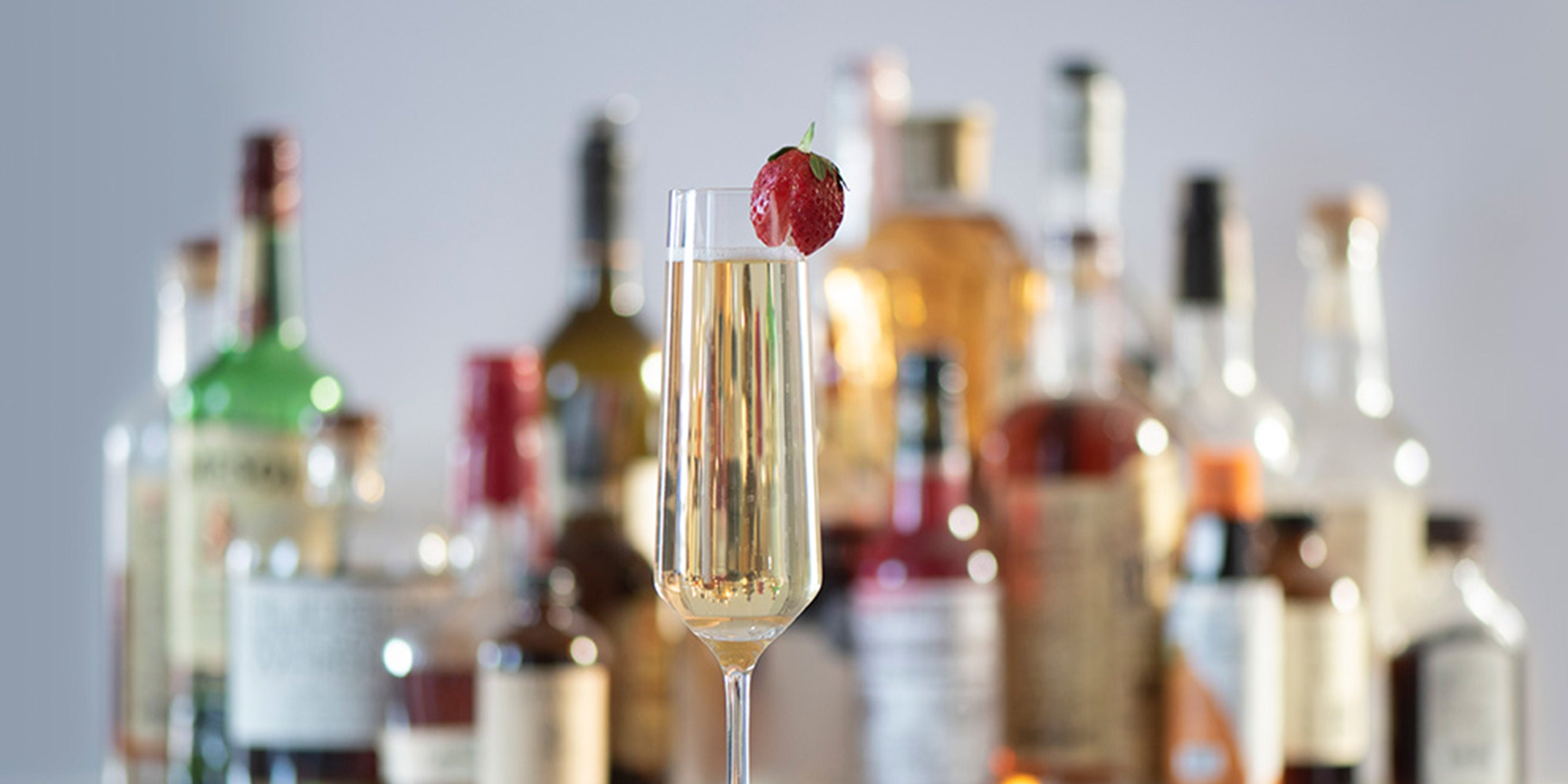 Peach Blossom Bellini in a champagne flute