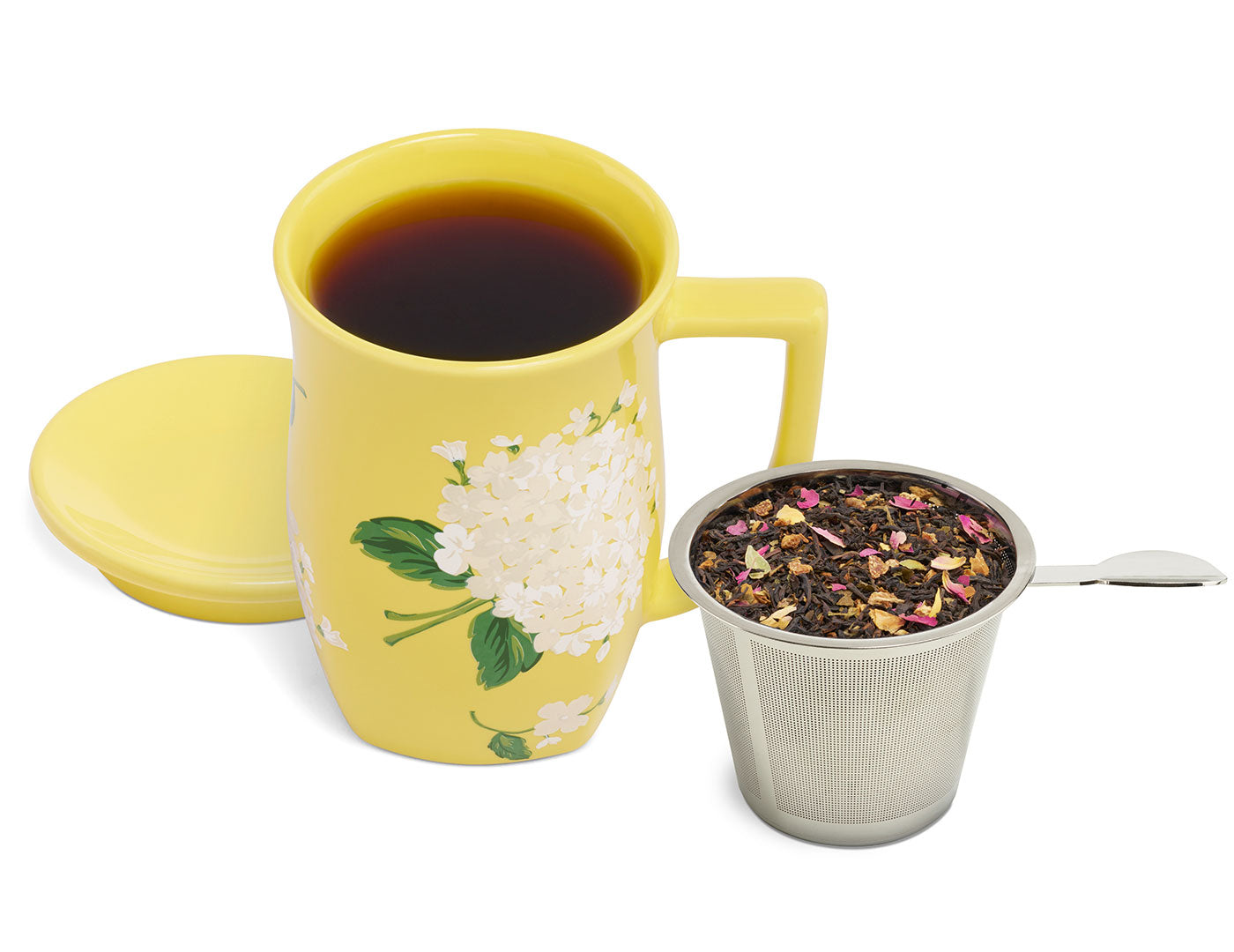 Hydrangea Fiore Steeping cup with brewed tea inside, and an infuser basket filled with loose tea leaves to the side