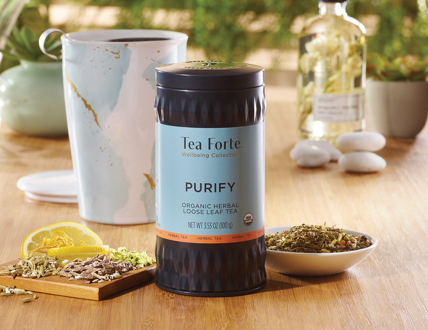 Purify tea in a canister of loose tea