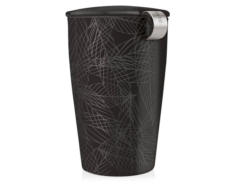 Noir design KATI® Steeping cup with infuser showing closeup of cup