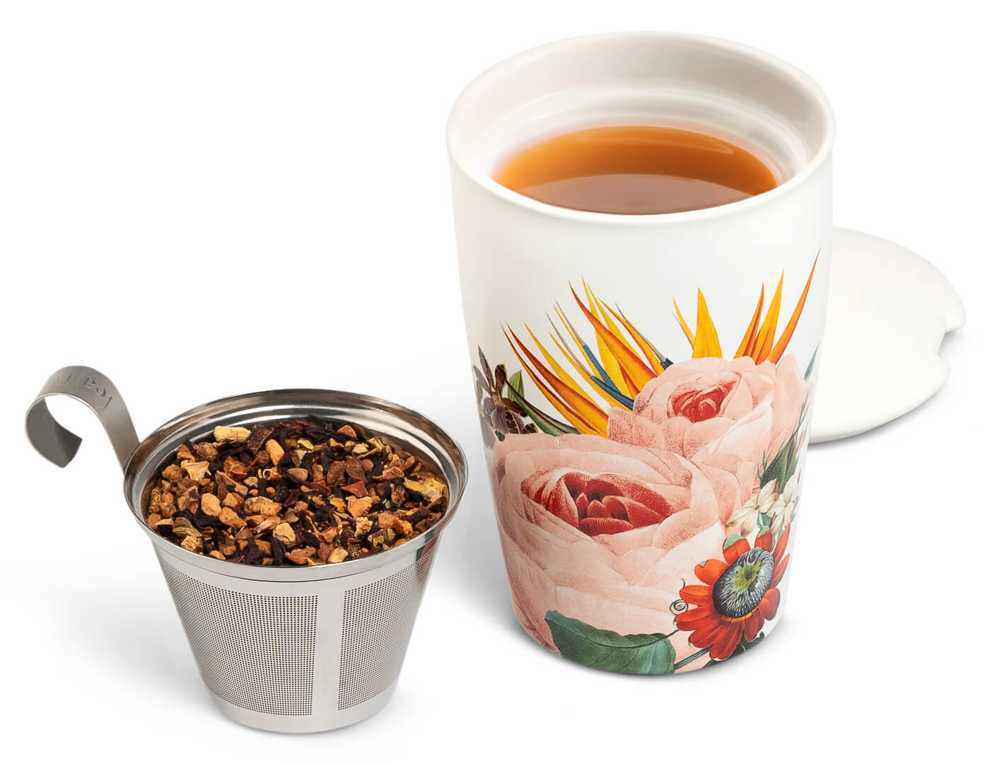 Jubilee Kati Steeping Cup, open, with lid and infuser to the side, with brewed tea inside